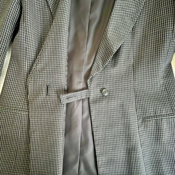 Armani Collezioni Black & White Strip/Grid Blazer - Picture 6 of 10
